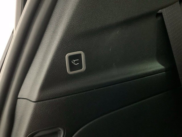 Used 2024 Chrysler Pacifica Pinnacle AWD/4WD image 43