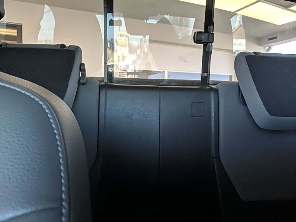 Used 2019 Toyota Tacoma SR w/ SX Package image 24