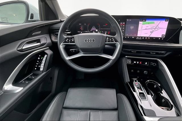 Used 2025 Audi Q5 Premium Plus w/ Premium Plus image 5