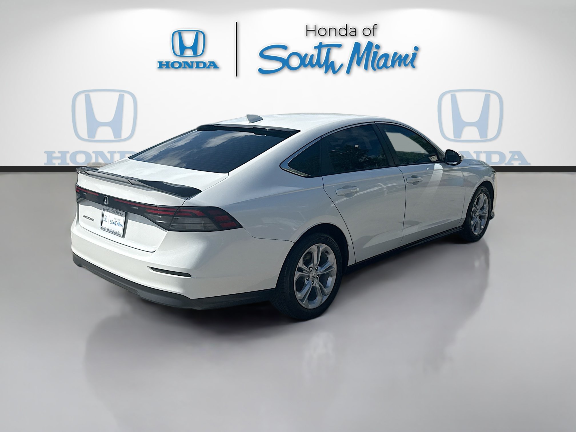 Certified 2024 Honda Accord LX image 7