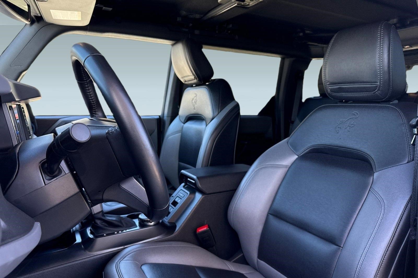 Used 2024 Ford Bronco Black Diamond image 17