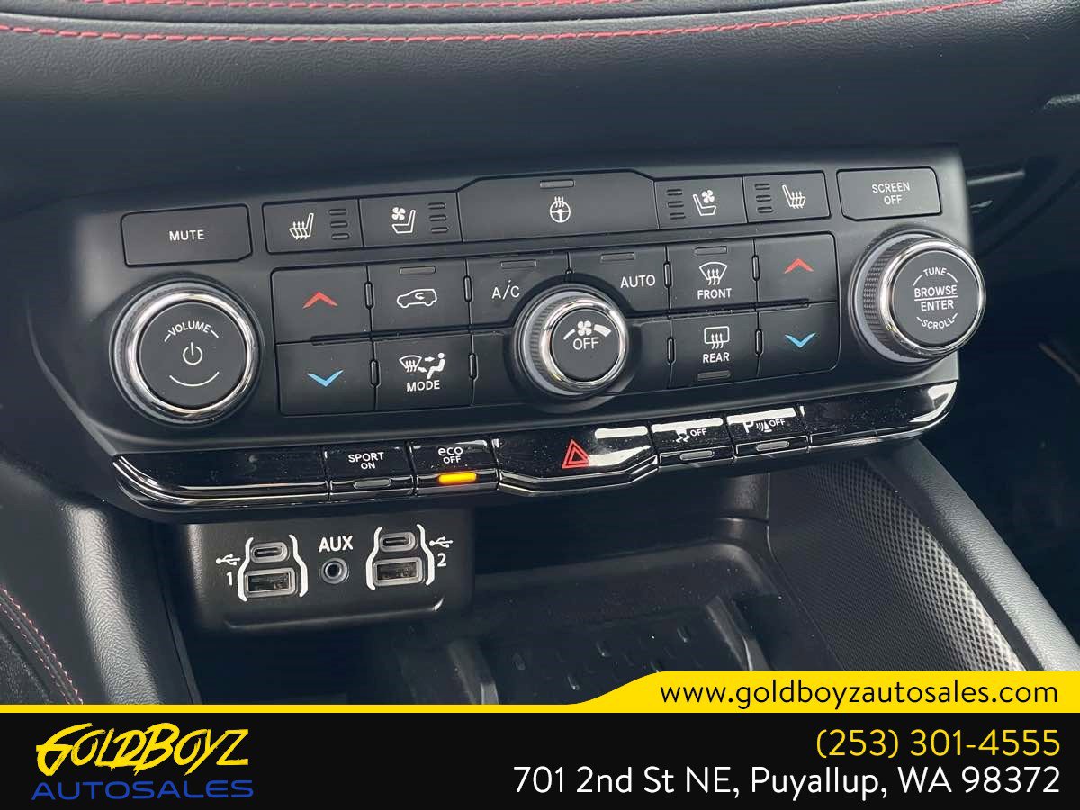 Used 2025 Dodge Durango R/T AWD/4WD image 26