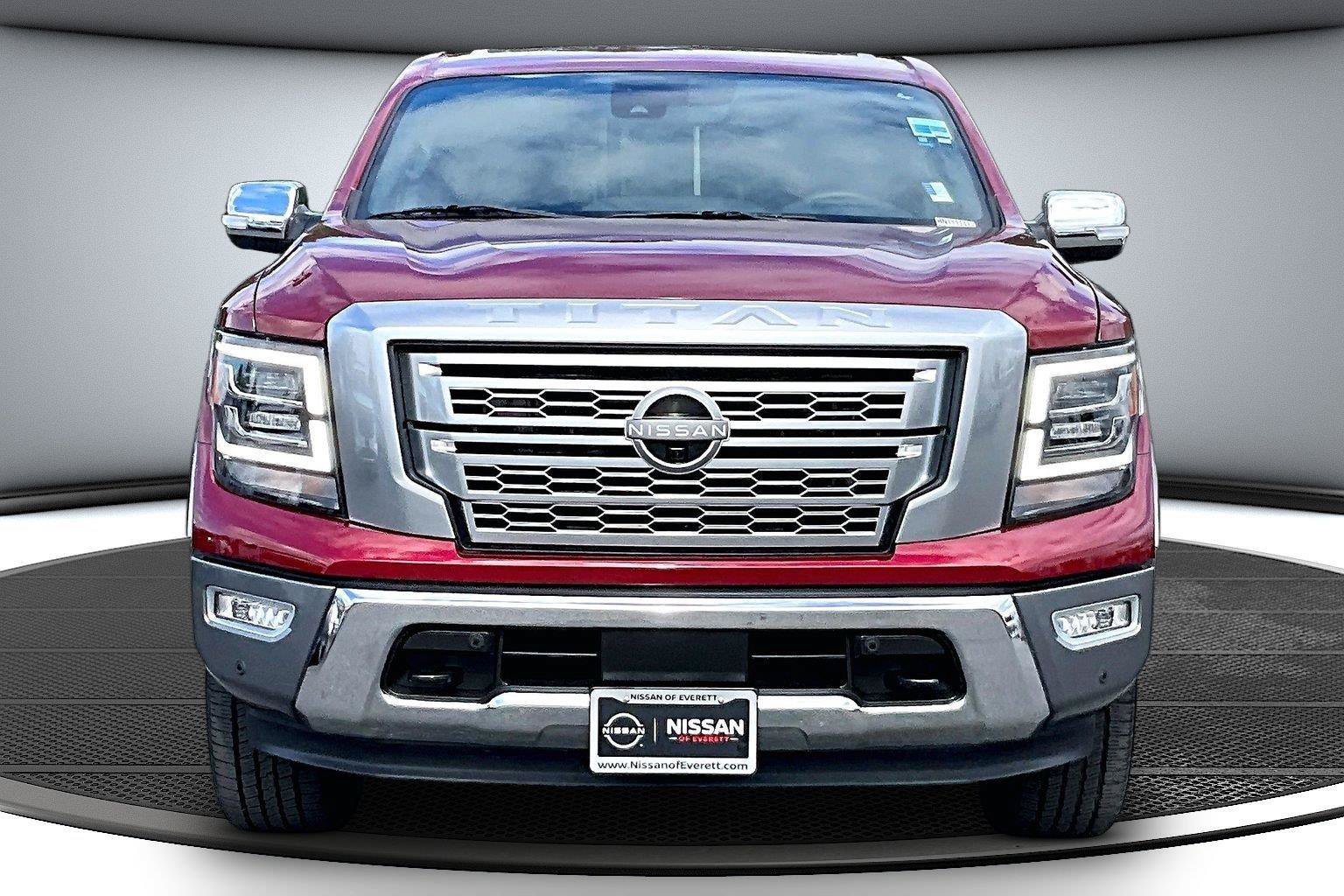 Used 2024 Nissan Titan Platinum Reserve w/ Moonroof Package AWD/4WD image 3