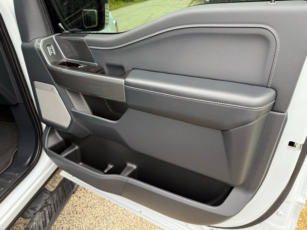 Used 2022 Ford F150 XLT w/ Equipment Group 302A High image 36