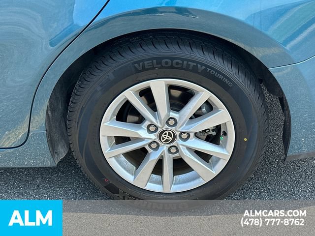 Used 2025 Toyota Camry LE FWD image 22