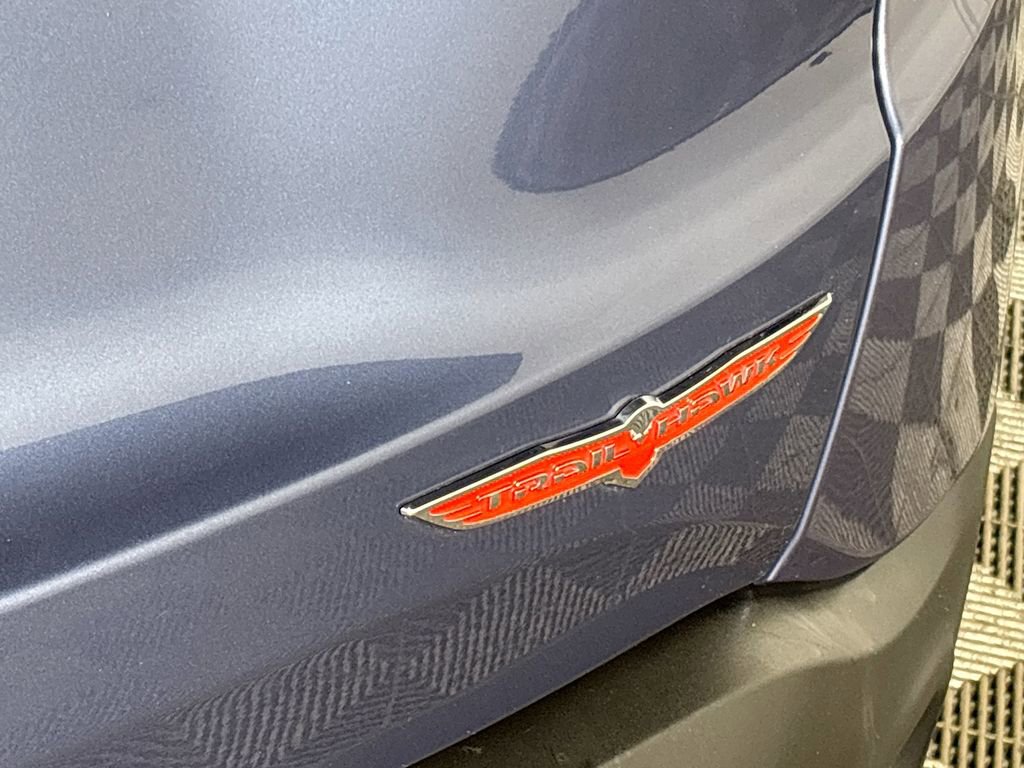 Used 2023 Jeep Renegade Trailhawk image 24