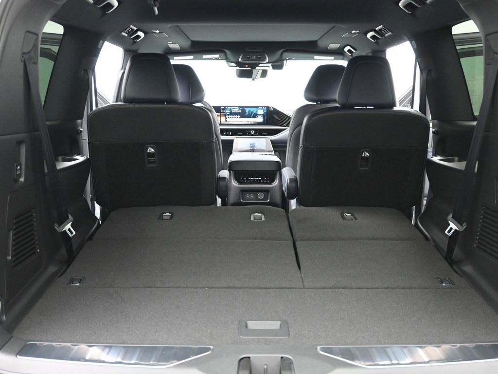 Used 2026 INFINITI QX80 4WD w/ Sport Exterior Package image 23