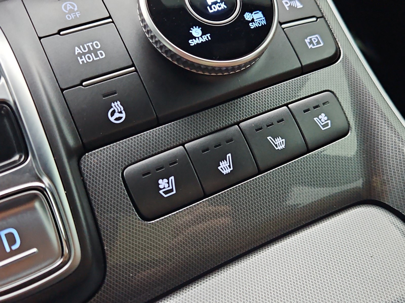 Used 2023 Hyundai Santa Fe Calligraphy AWD/4WD image 22