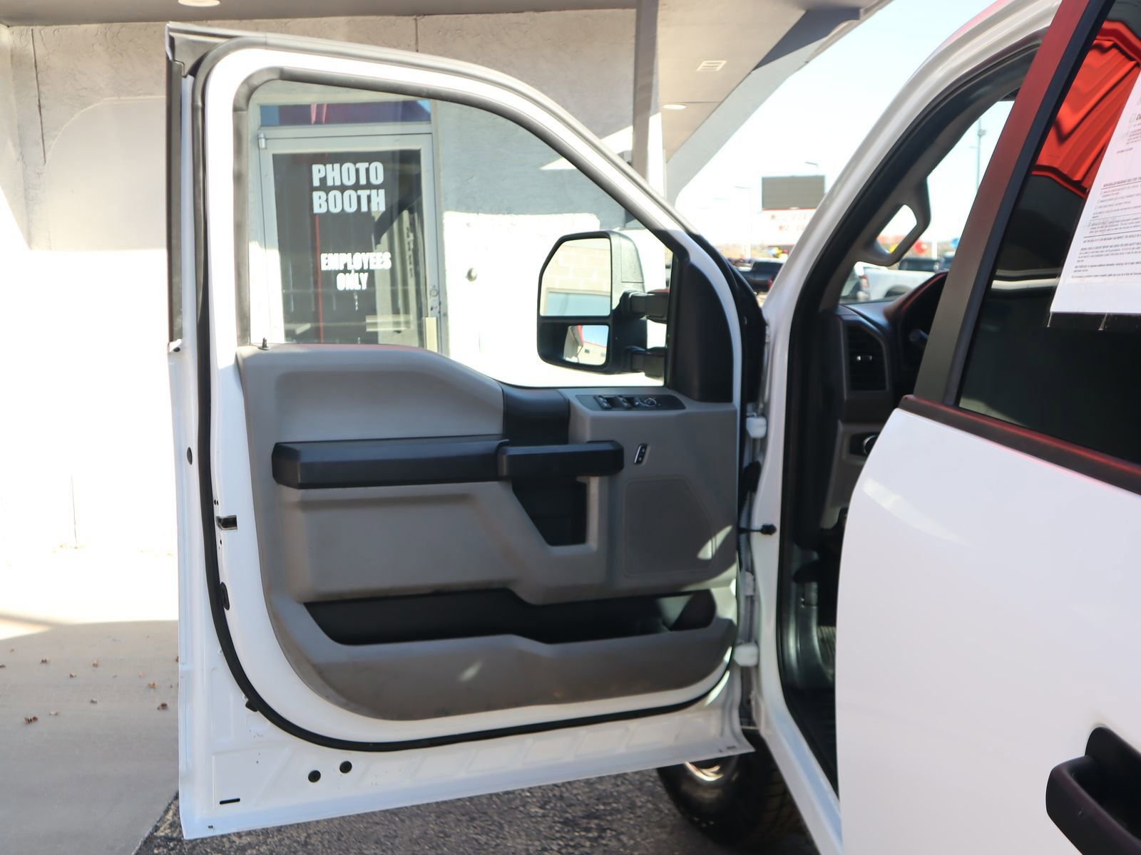 Used 2020 Ford F350 XL w/ Power Equipment Group image 26