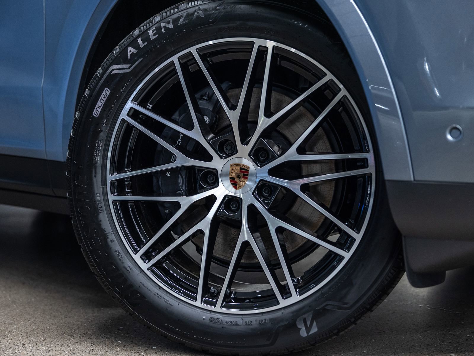 New 2026 Porsche Cayenne image 17