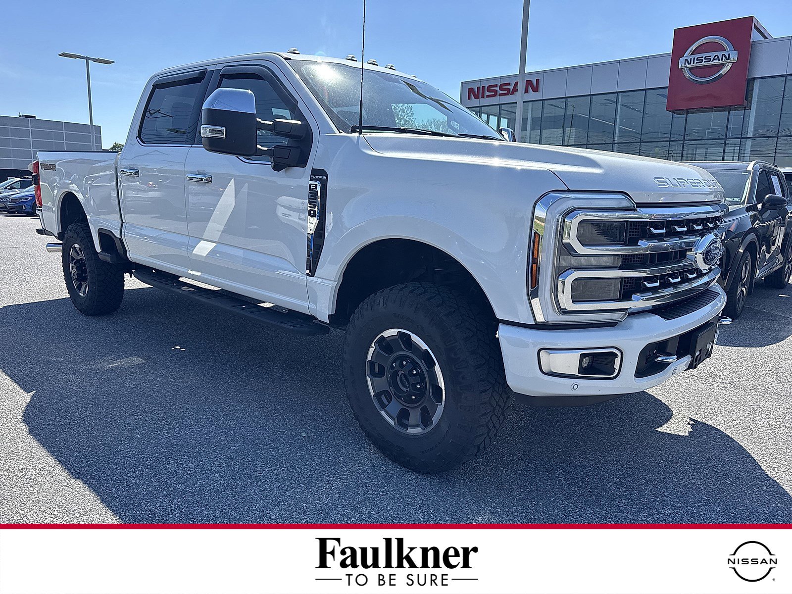 Used 2024 Ford F350 Platinum w/ Tremor Off-Road Package AWD/4WD image 1