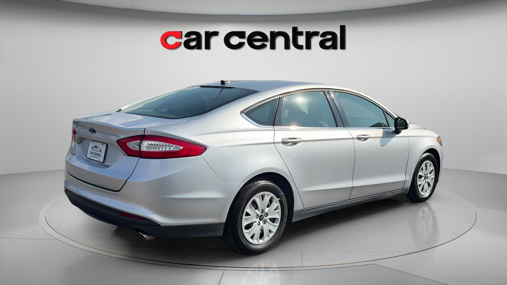 Used 2014 Ford Fusion S FWD image 5