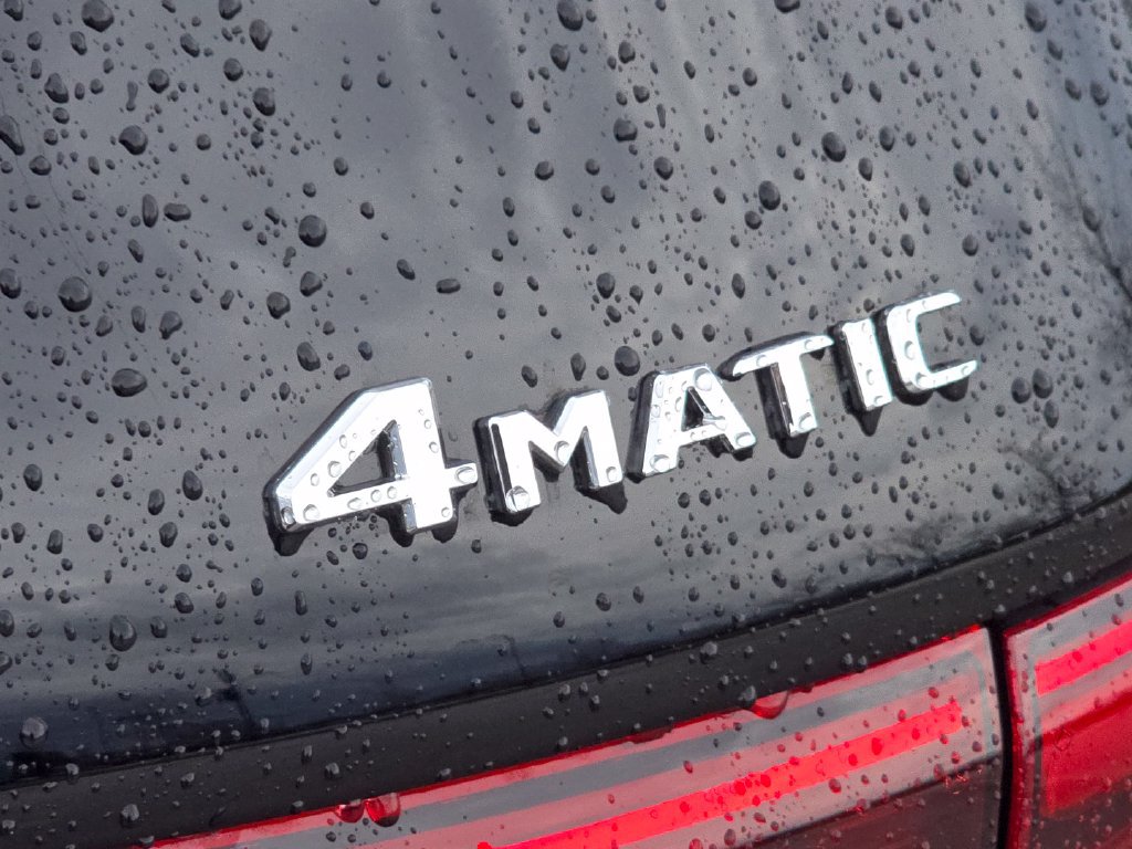 New 2026 Mercedes-Benz GLB 250 4MATIC image 5