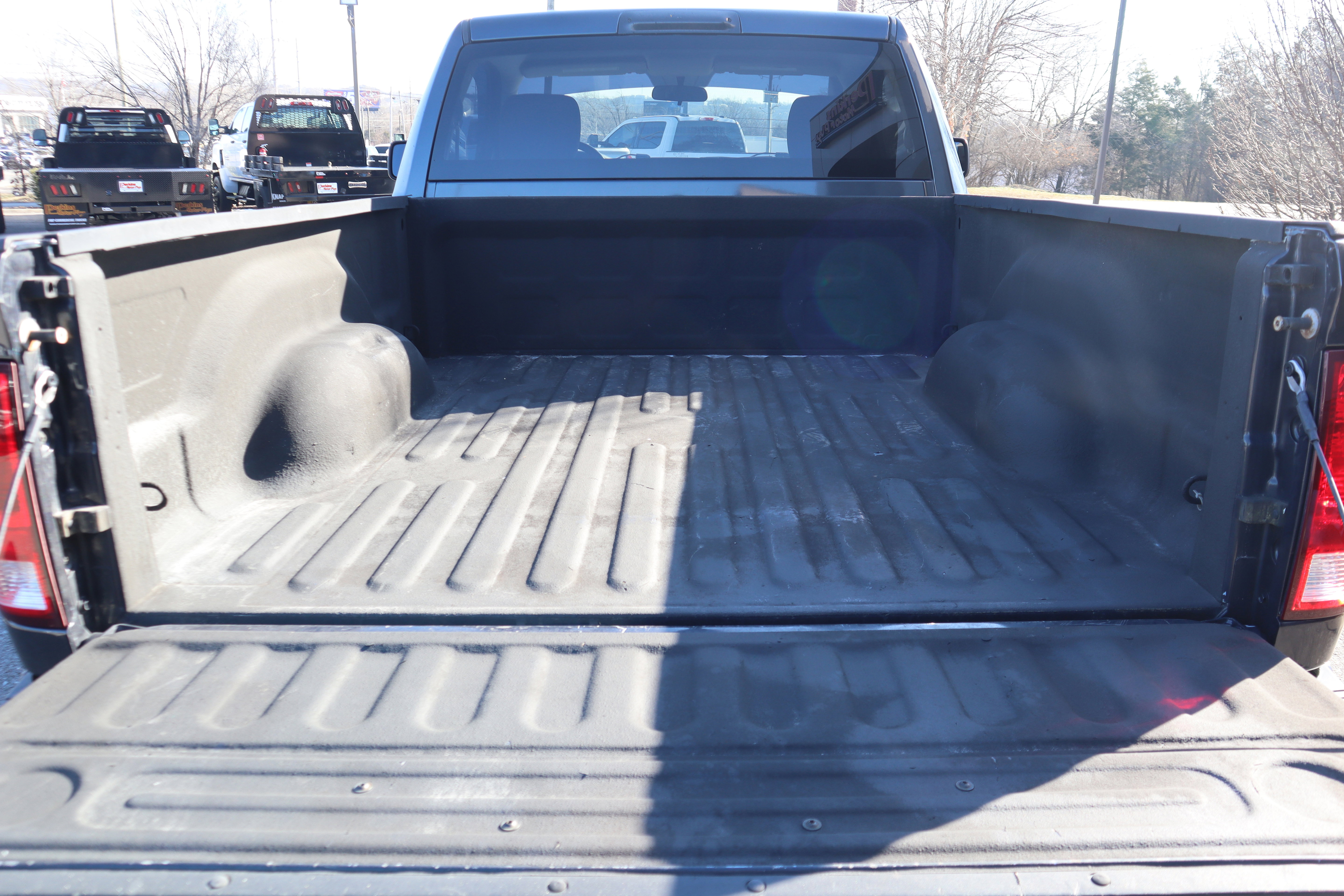 Used 2013 RAM 1500 Express image 25