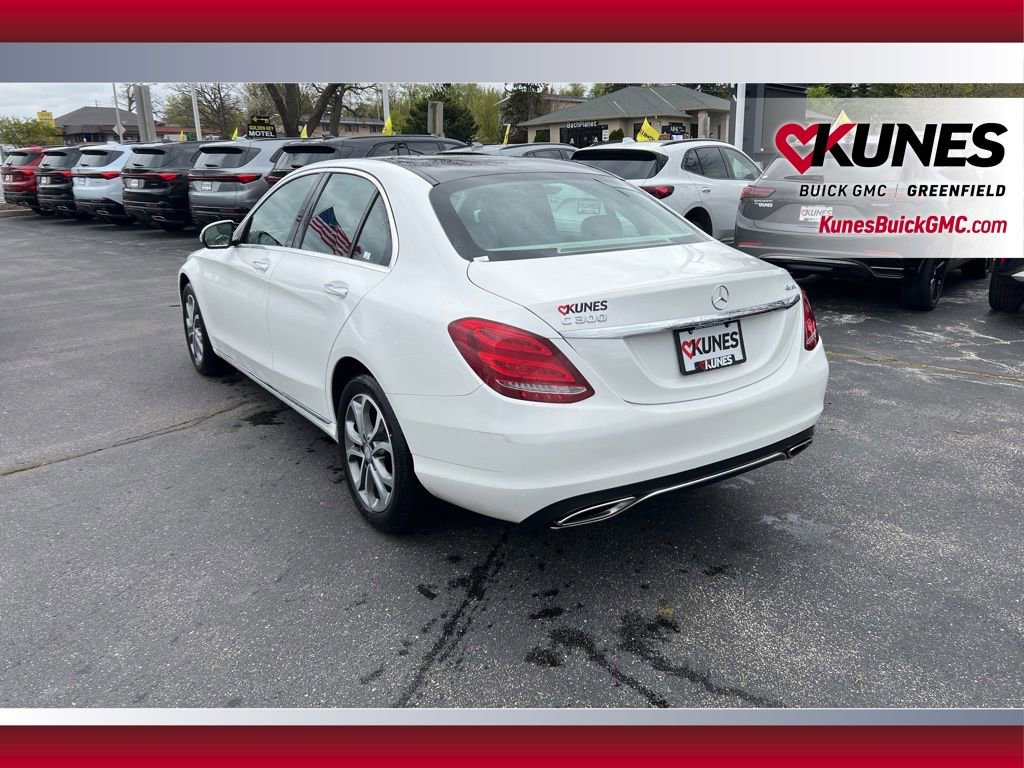 Used 2017 Mercedes-Benz C 300 4MATIC Sedan image 9