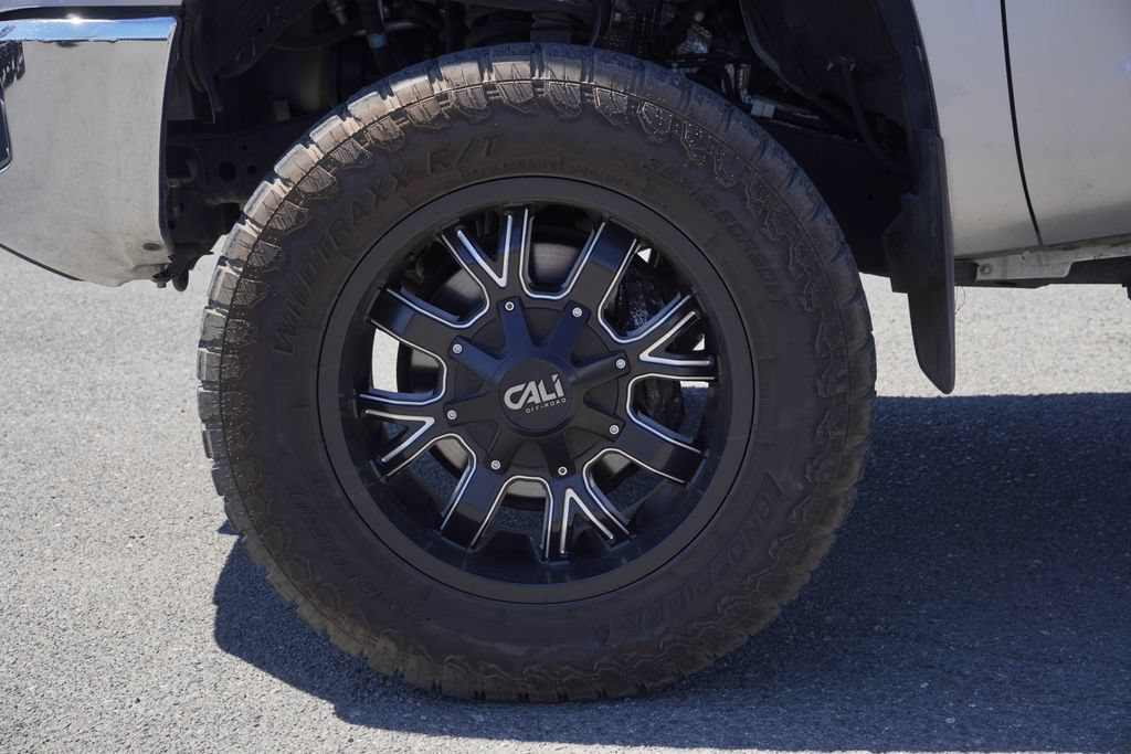 Used 2018 Toyota Tundra SR5 RWD image 4