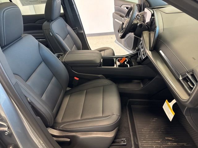 New 2026 Chevrolet Traverse LT w/ Sun and Wheel Package image 33