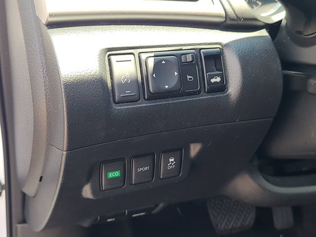 Used 2018 Nissan Sentra SV FWD image 13