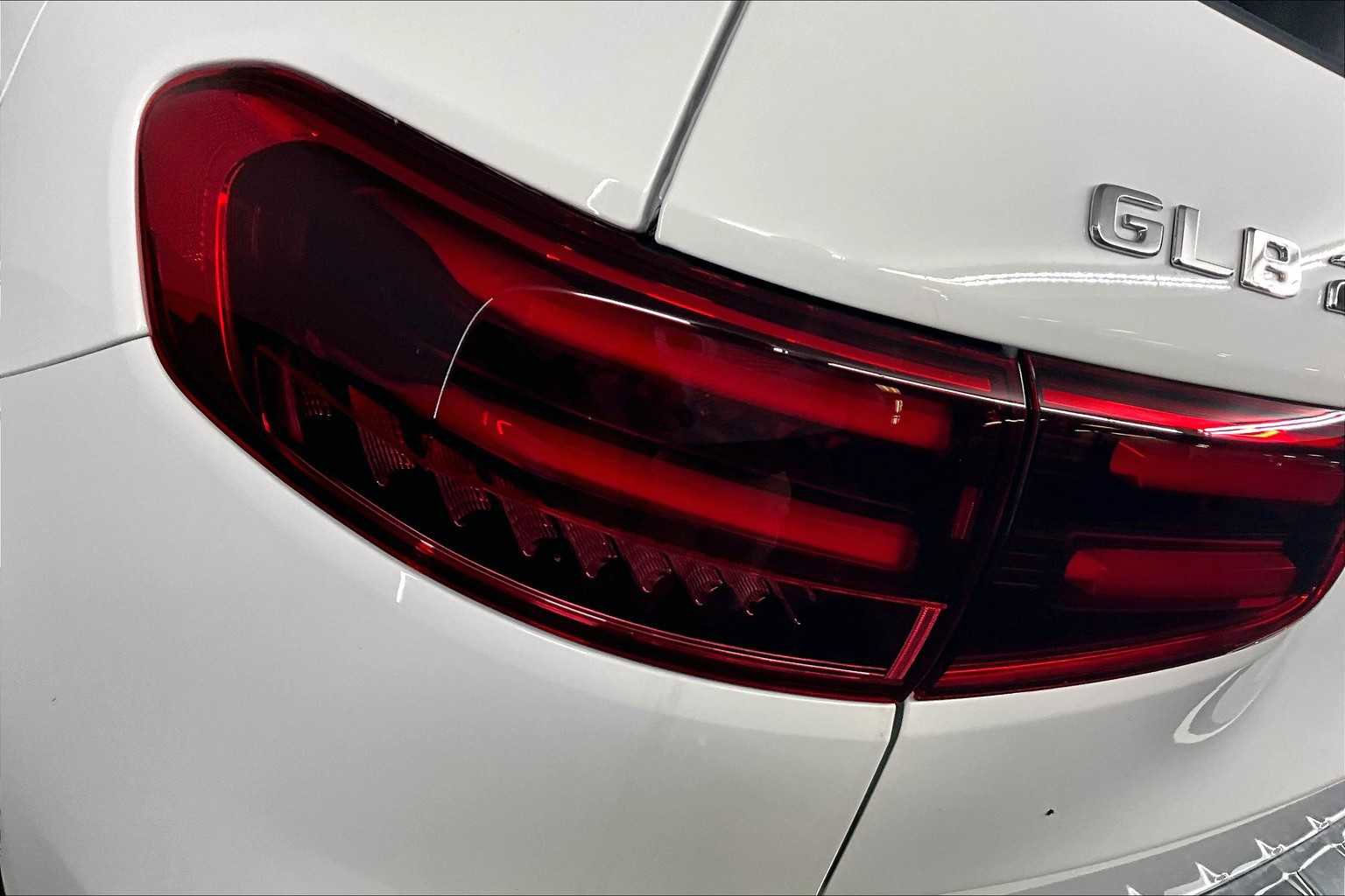 New 2026 Mercedes-Benz GLB 250 4MATIC image 6