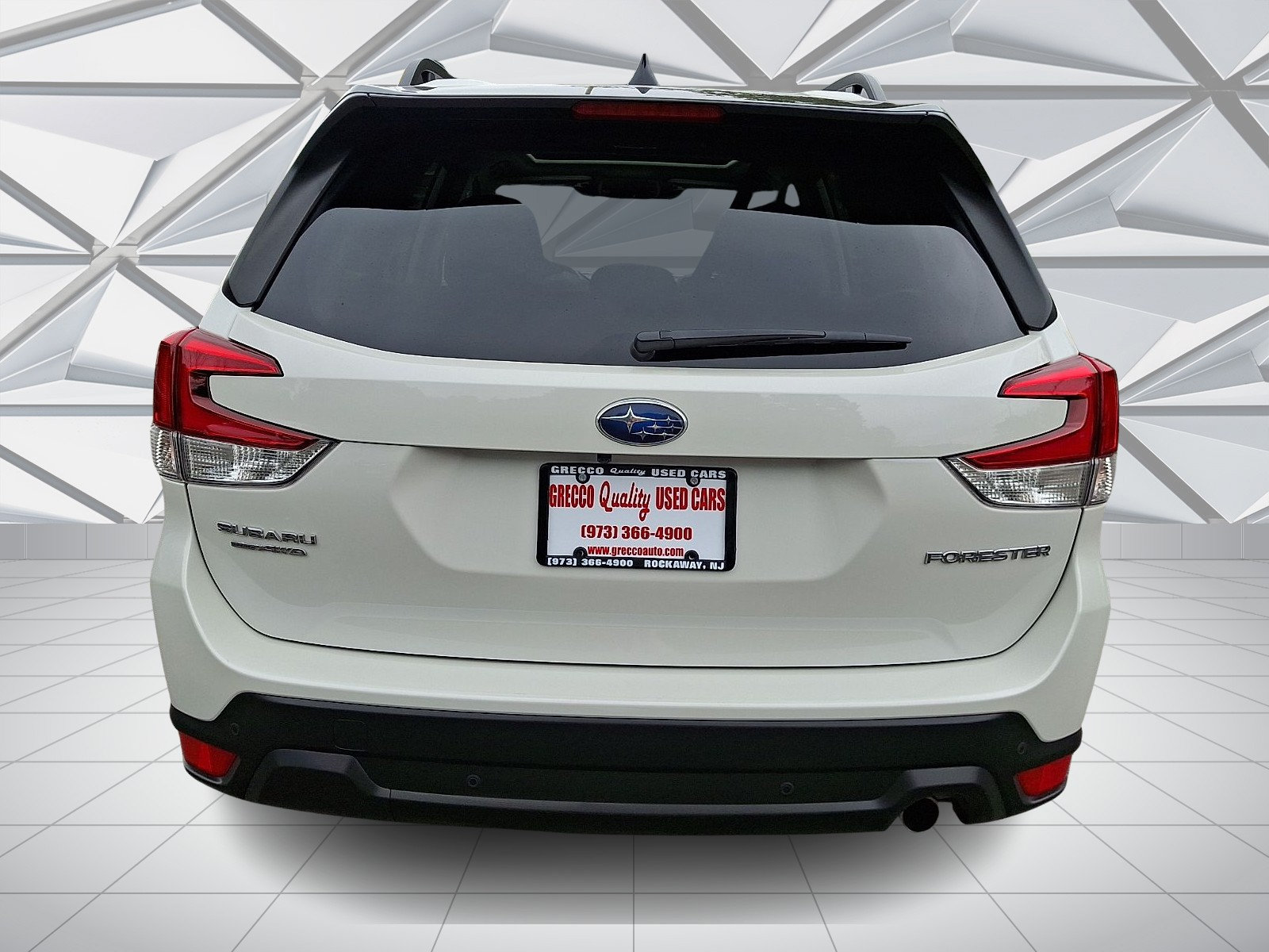 Used 2024 Subaru Forester Limited AWD/4WD image 9