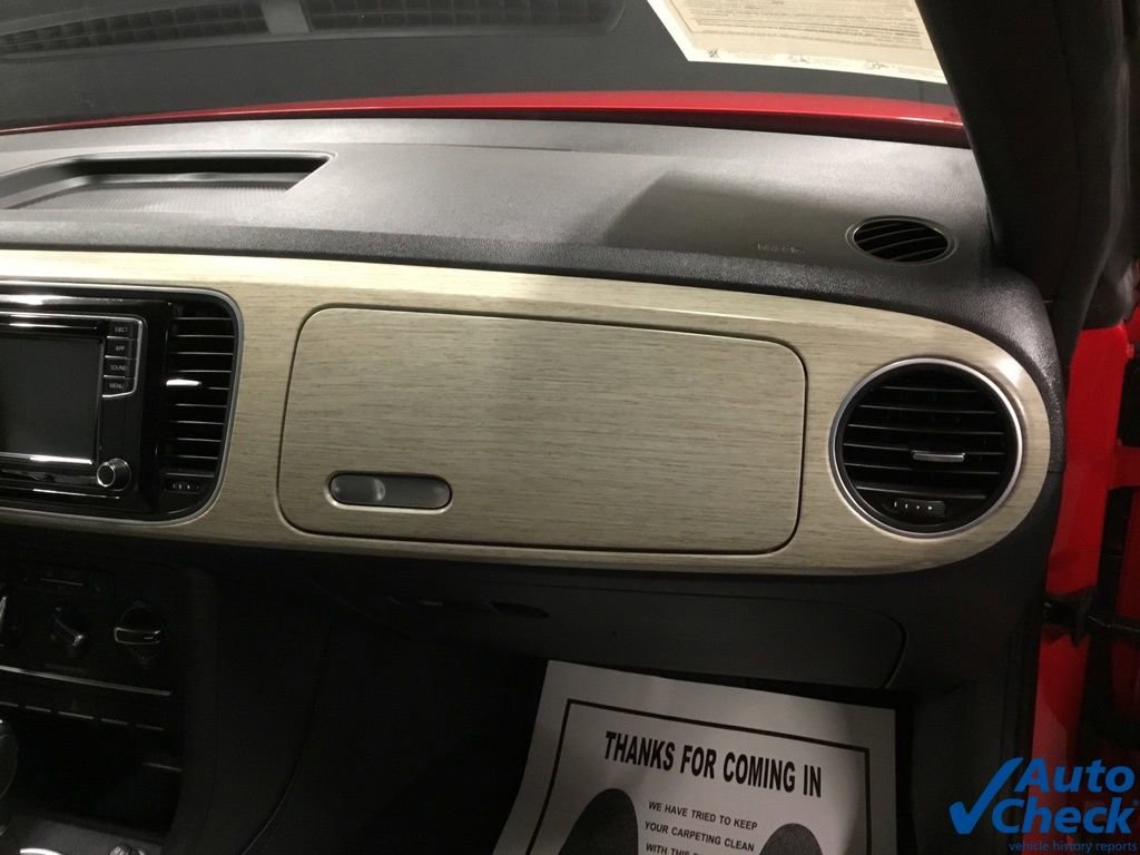 Used 2018 Volkswagen Beetle 2.0T Coast image 38