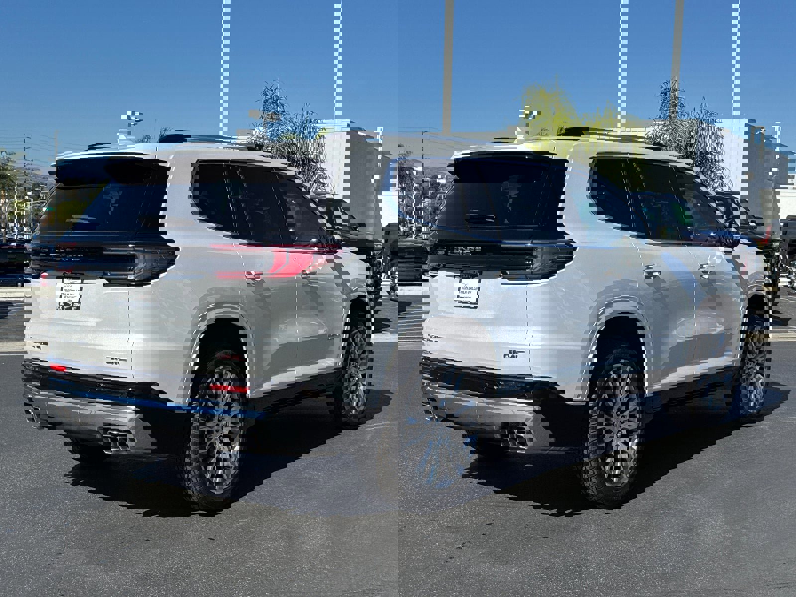 Used 2025 GMC Acadia Denali w/ Super Cruise Package image 16