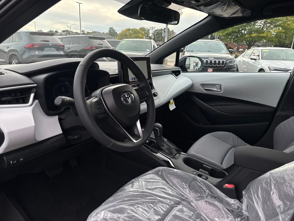 New 2026 Toyota Corolla SE FWD image 13