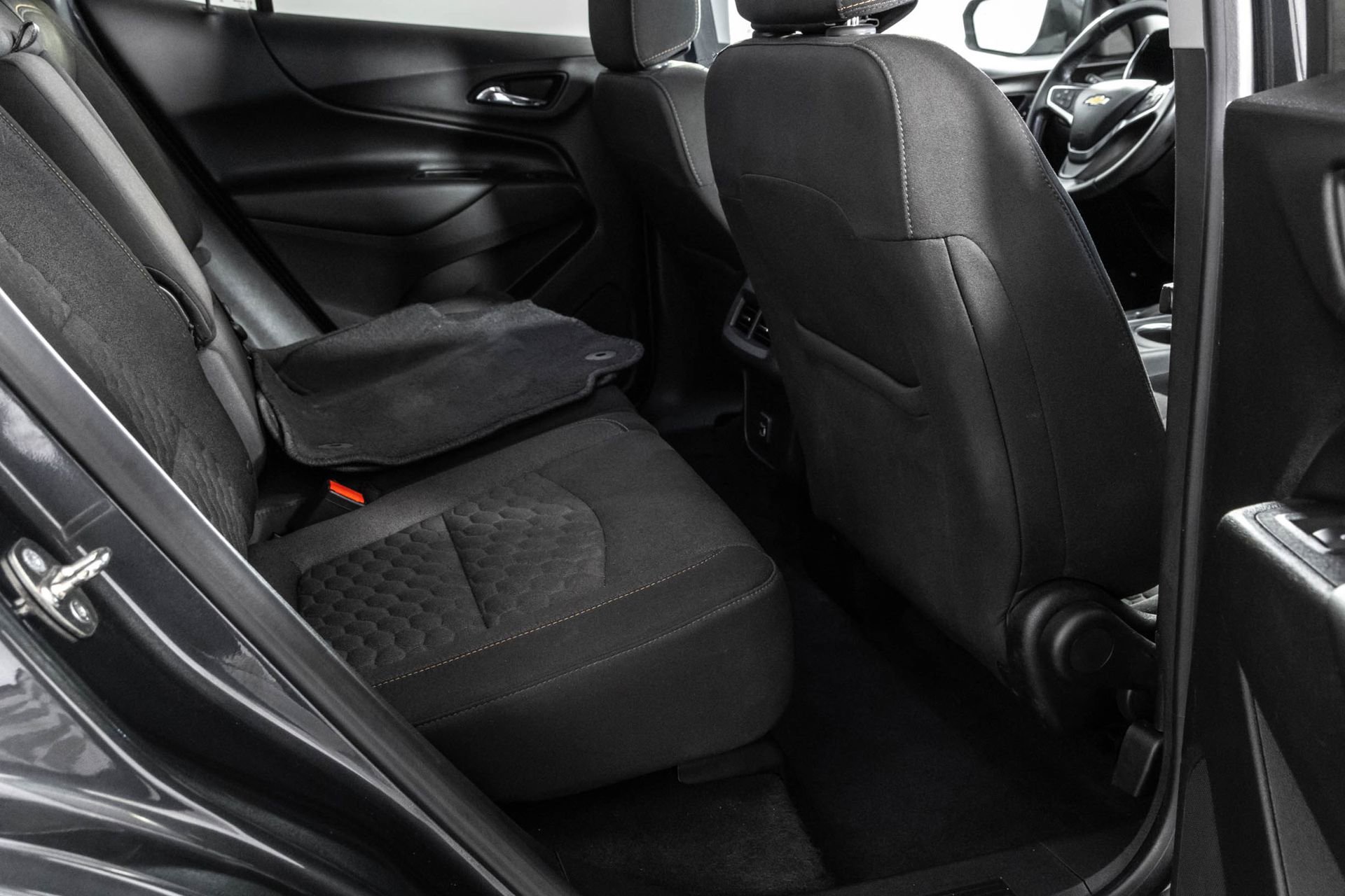 Used 2019 Chevrolet Equinox LT FWD image 39