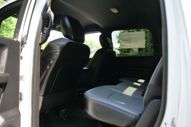 Used 2024 RAM 3500 Tradesman w/ Safety Group image 25