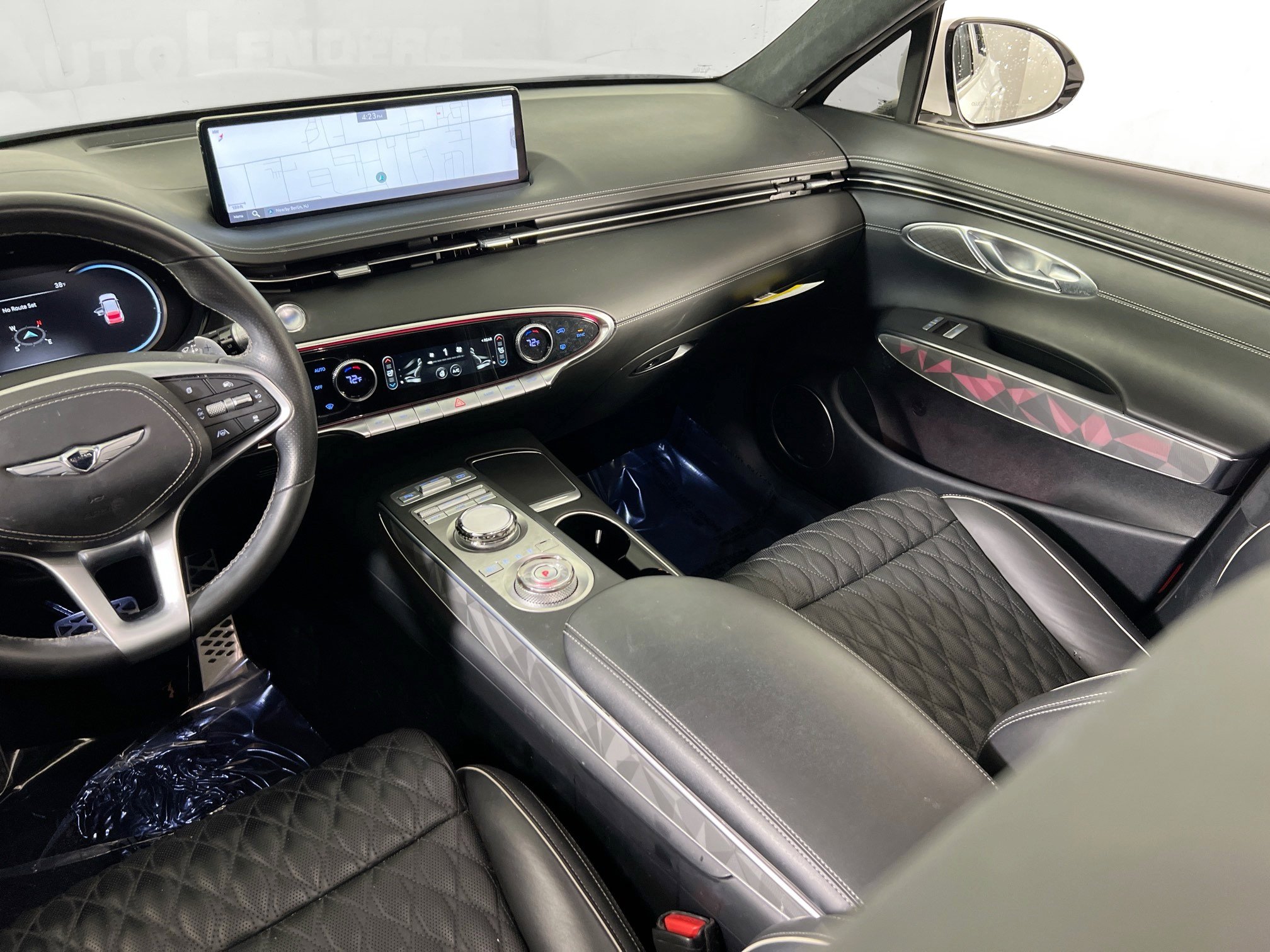 Used 2023 Genesis GV70 3.5T Sport w/ Sport Advanced Package image 24