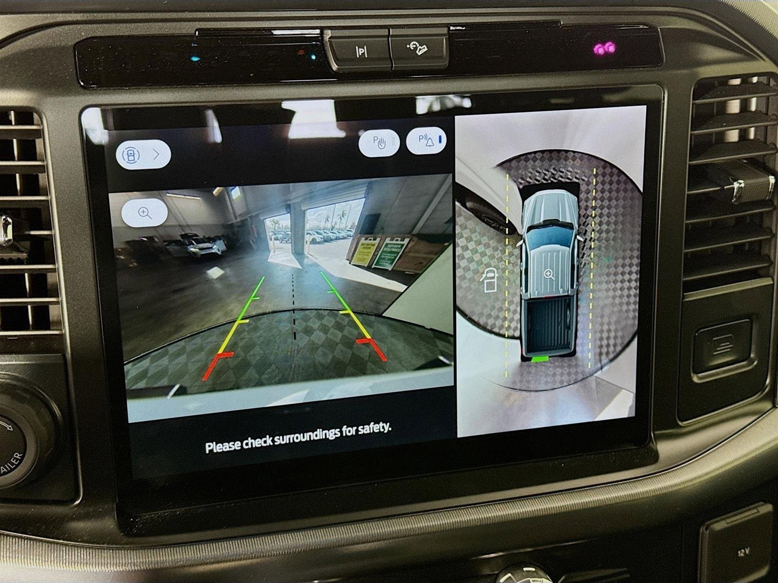 Used 2025 Ford F150 Platinum w/ Equipment Group 702A High image 18