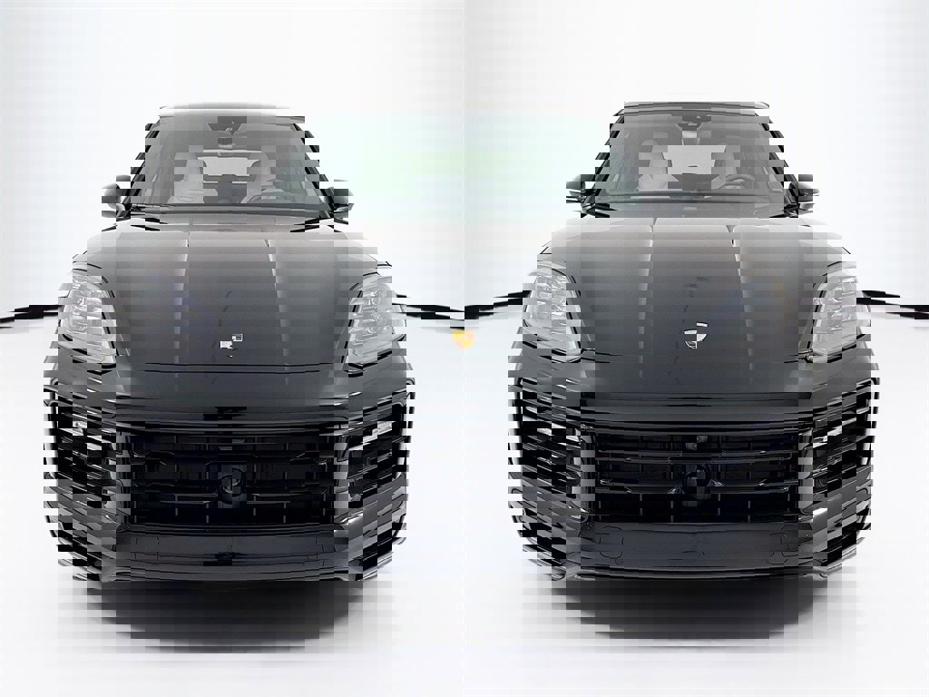 New 2026 Porsche Cayenne S image 6