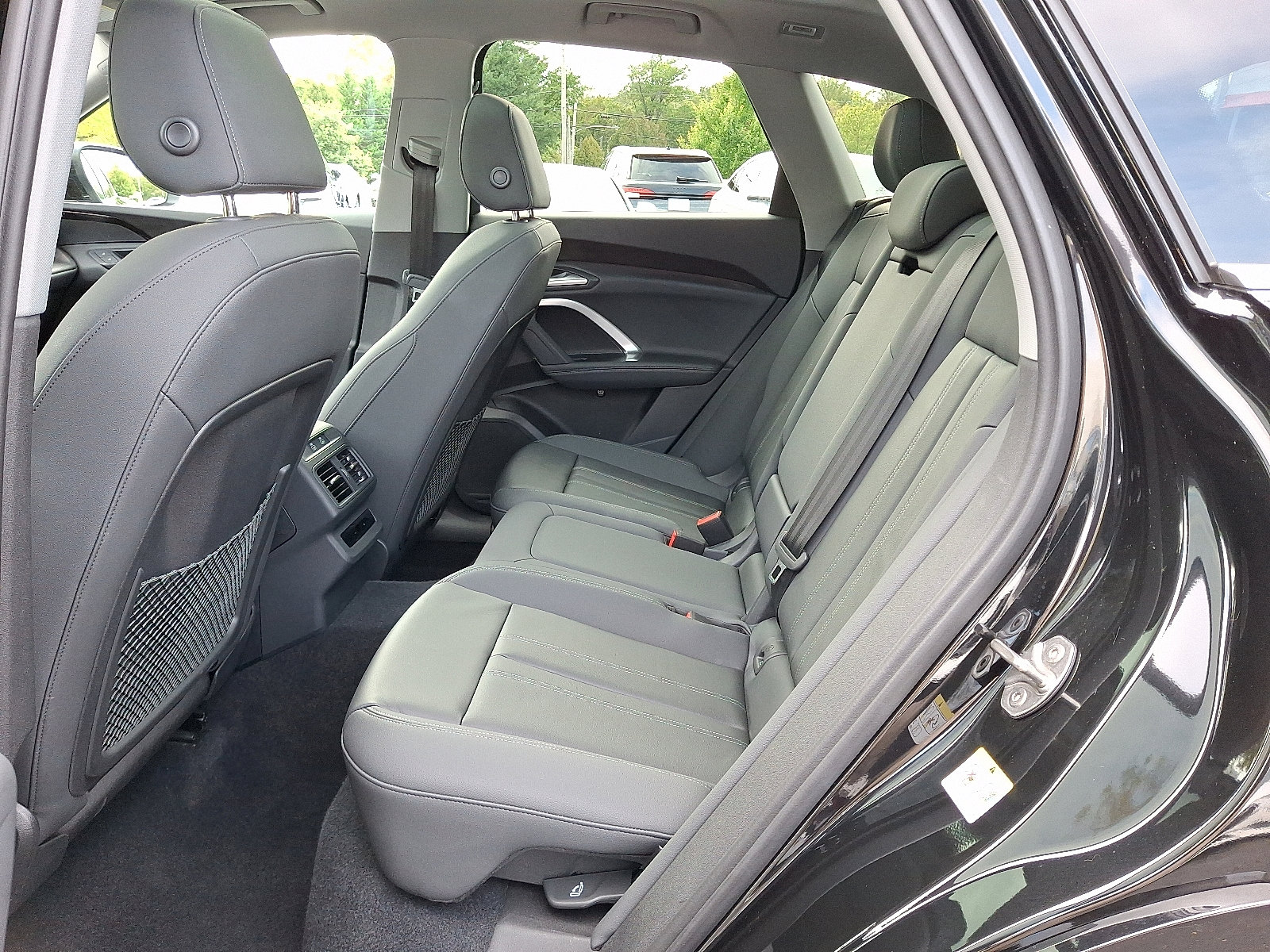 Used 2025 Audi Q5 Premium image 10