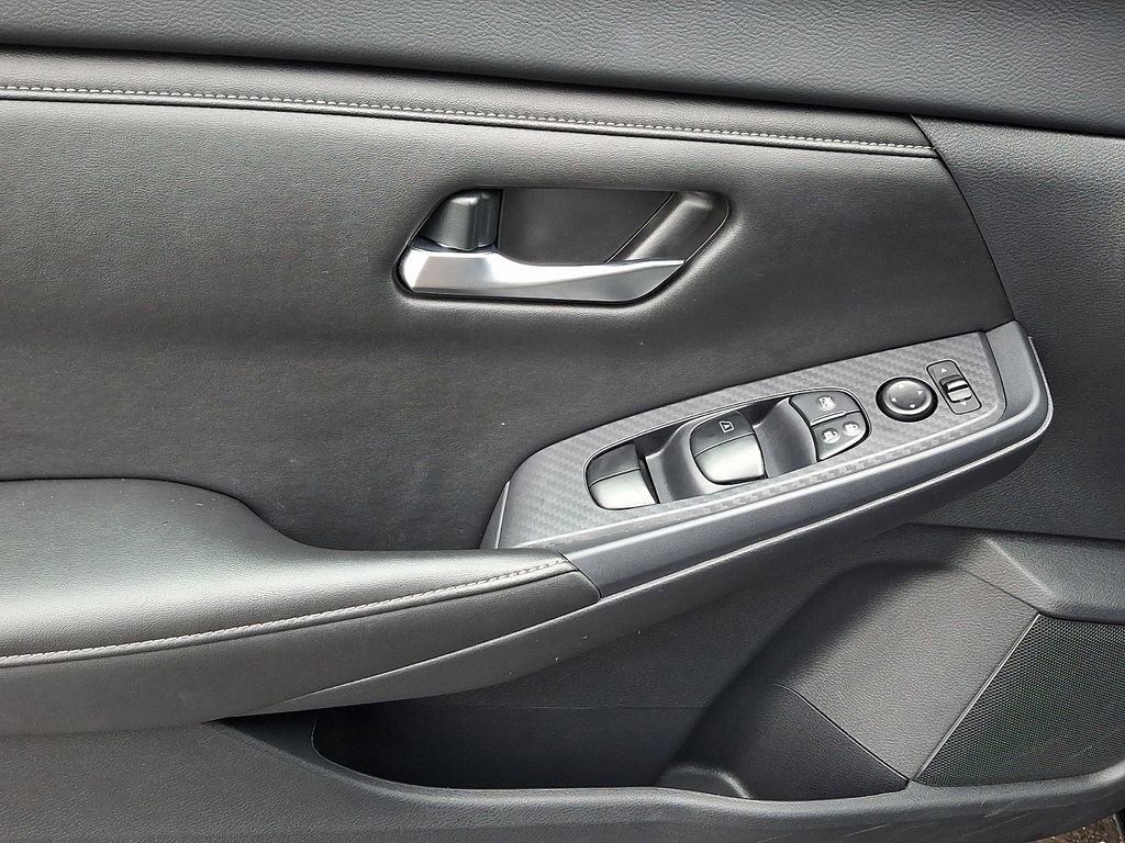 Used 2024 Nissan Sentra SV image 12