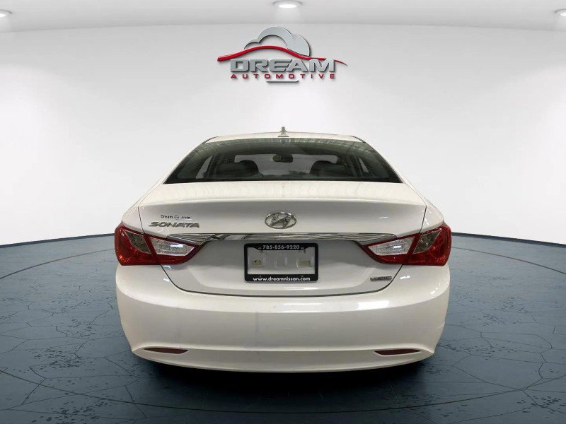 Used 2011 Hyundai Sonata Limited FWD image 17