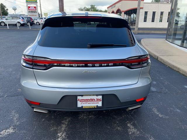Used 2020 Porsche Macan AWD/4WD image 5