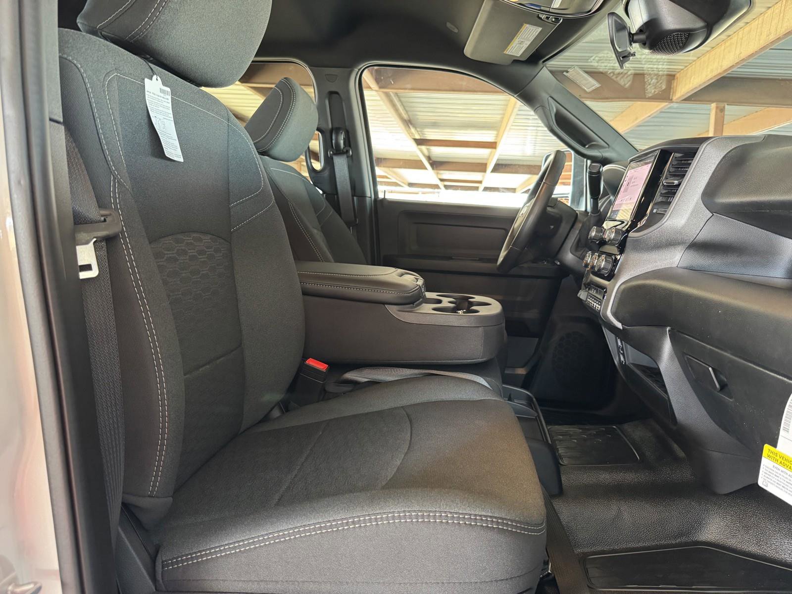 New 2026 RAM 3500 Tradesman w/ Chrome Appearance Group A image 32