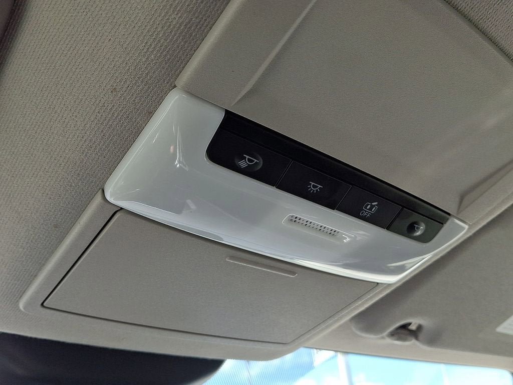 Used 2024 Nissan Sentra SV FWD image 26