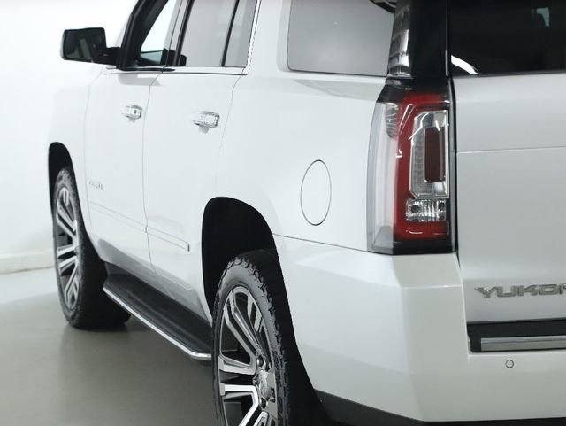 Used 2017 GMC Yukon Denali w/ Open Road Package image 16
