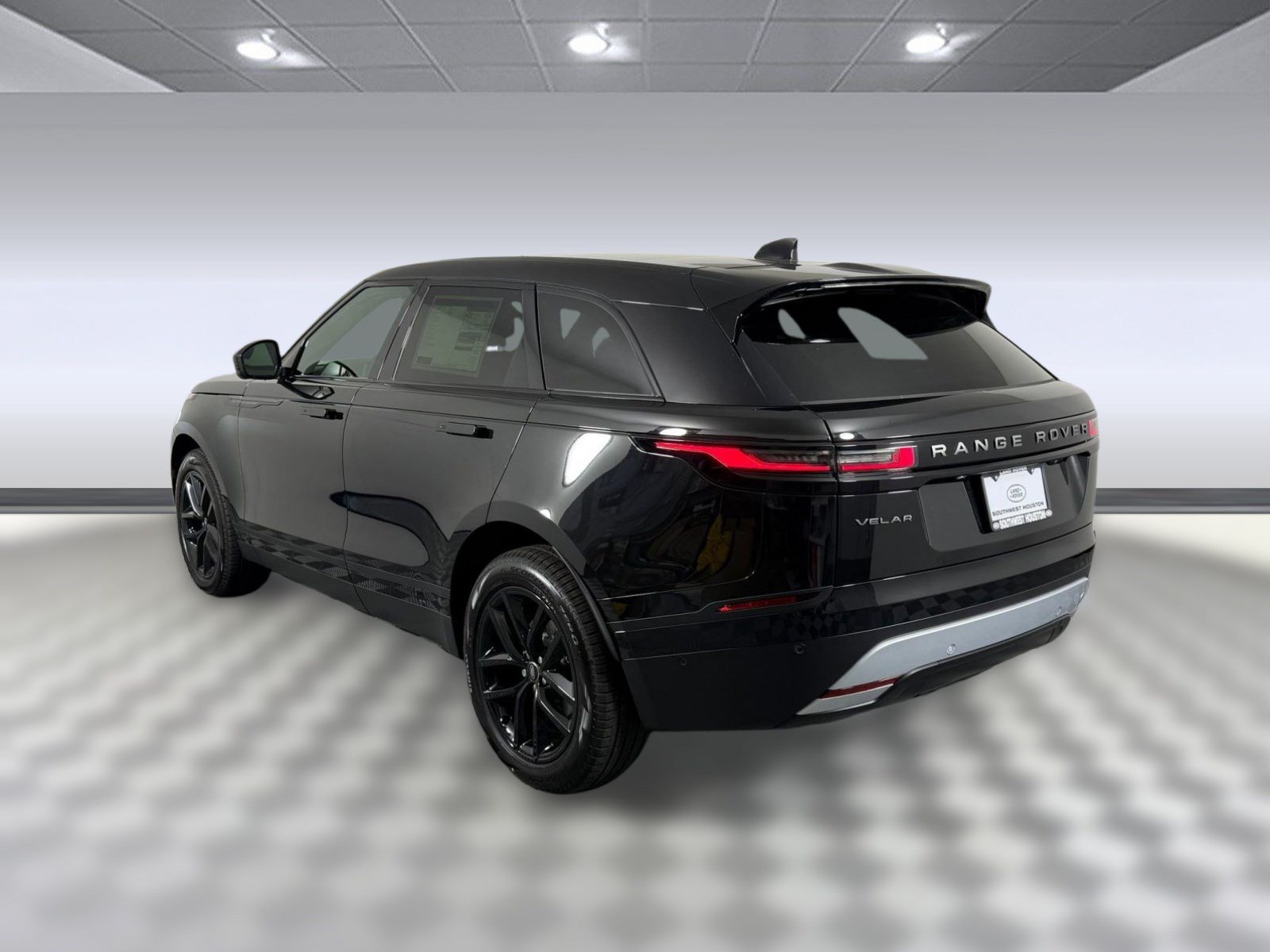 Used 2026 Land Rover Range Rover Velar S AWD/4WD image 3