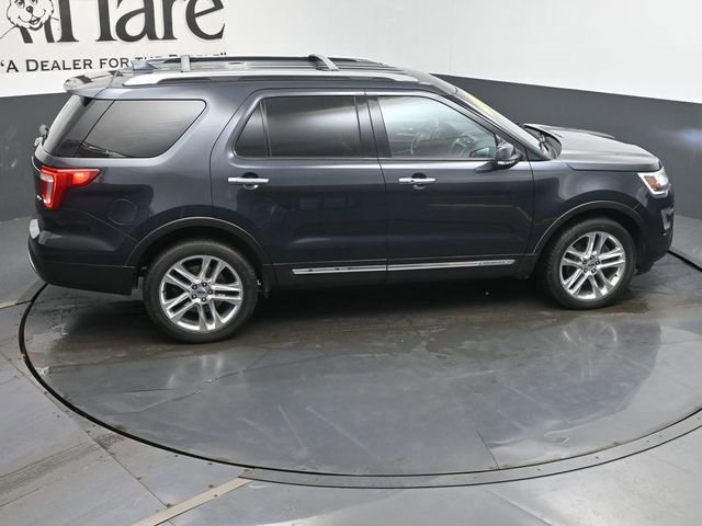 Used 2017 Ford Explorer Limited AWD/4WD image 38