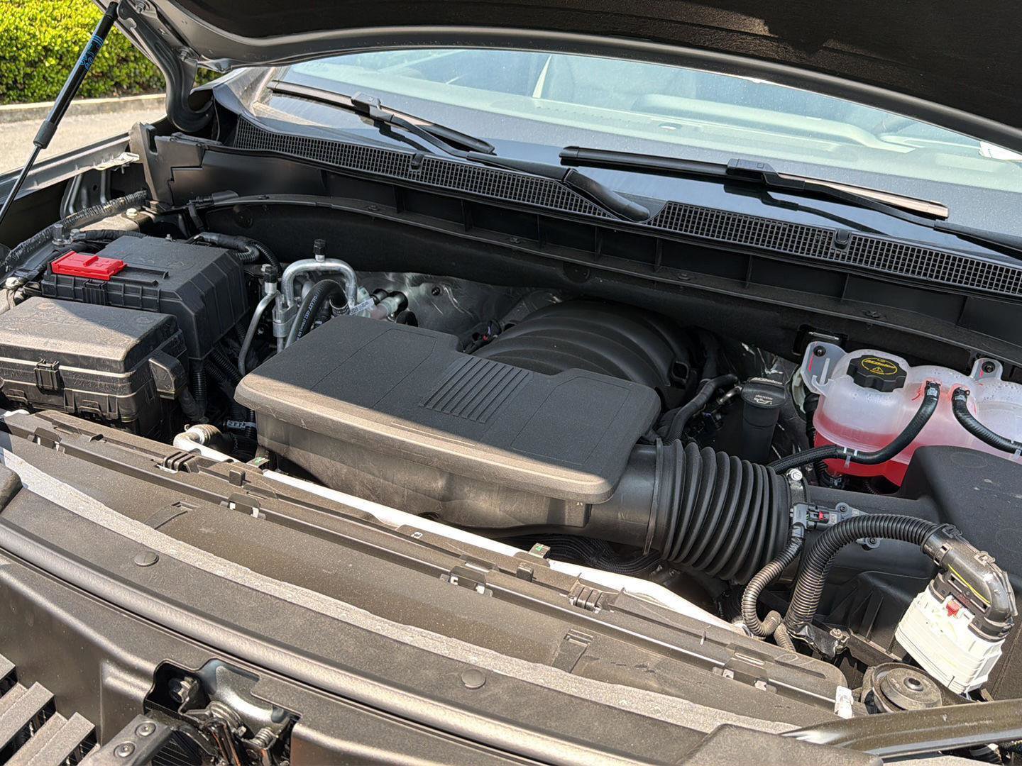 New 2026 Chevrolet Tahoe LT w/ Comfort Package RWD image 36