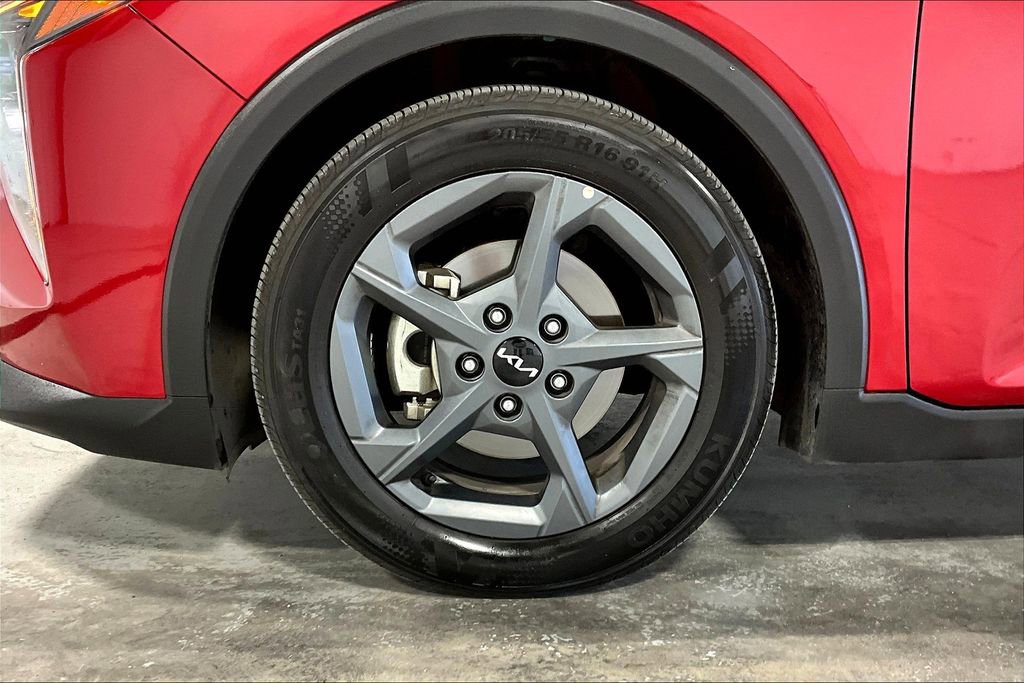 Used 2025 Kia K4 LXS FWD image 21