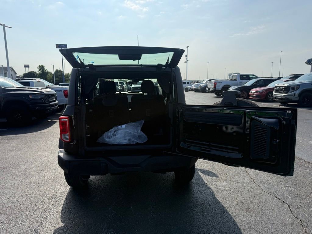 New 2026 Ford Bronco 2-Door AWD/4WD image 38