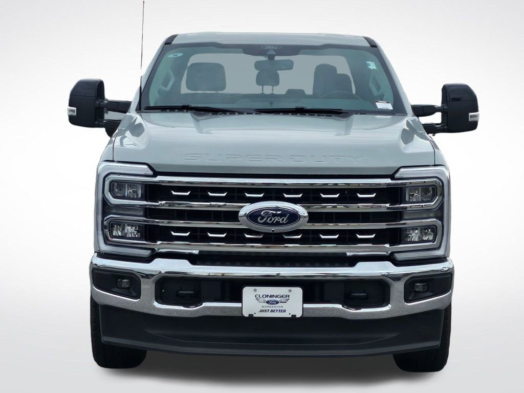 New 2026 Ford F250 Lariat w/ FX4 Off-Road Package image 3