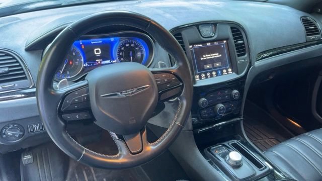 Used 2021 Chrysler 300 S w/ S Model Appearance Package RWD image 6