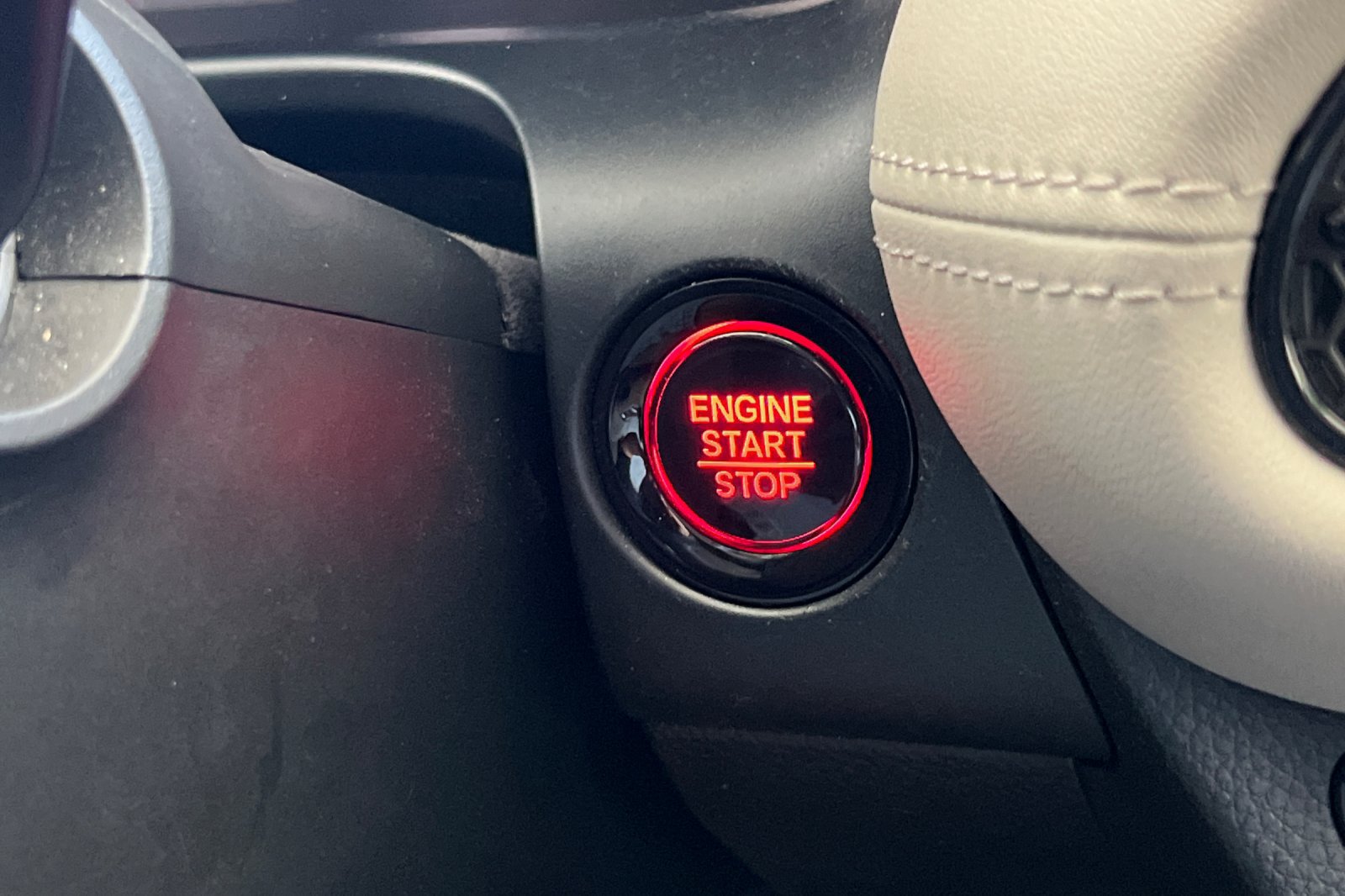 Used 2024 Honda HR-V LX image 23
