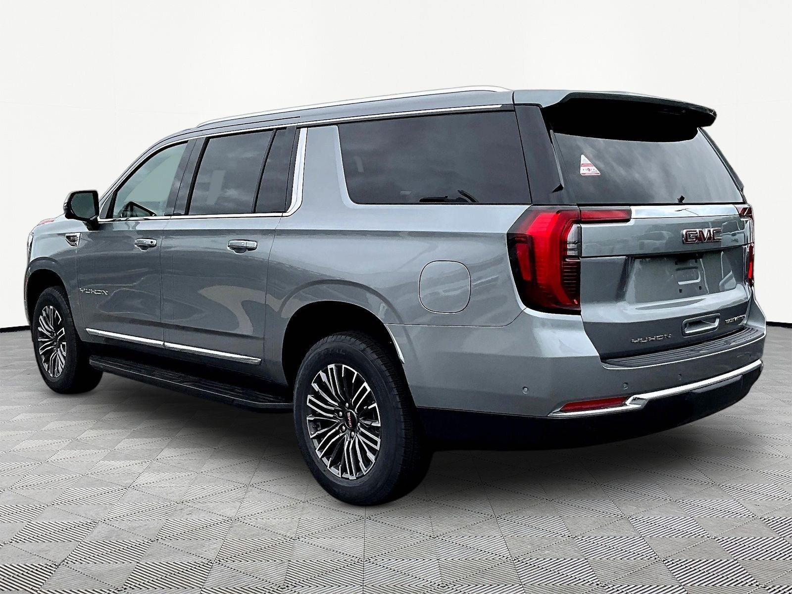 New 2026 GMC Yukon XL Elevation w/ Elevation Premium Package AWD/4WD image 4