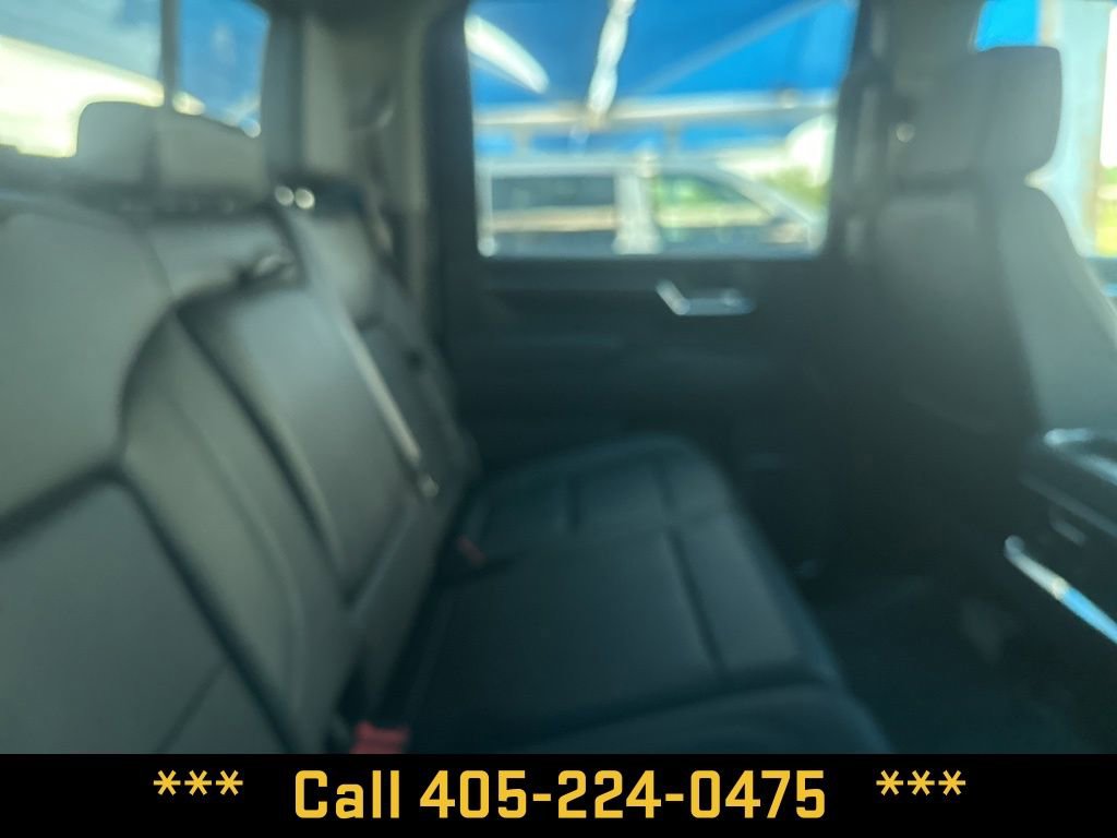 Used 2024 GMC Sierra 3500 SLT w/ SLT Premium Package AWD/4WD image 19