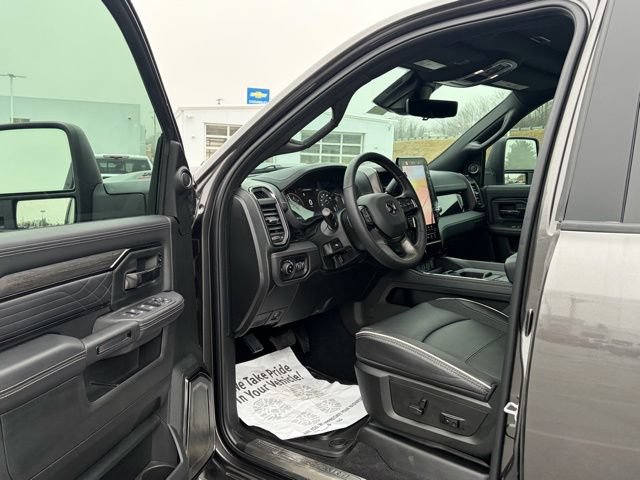 New 2026 RAM 3500 Limited AWD/4WD image 15